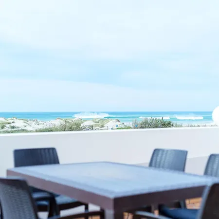 T2 Vista Mar Piscina Del Rey Obidos E4 *